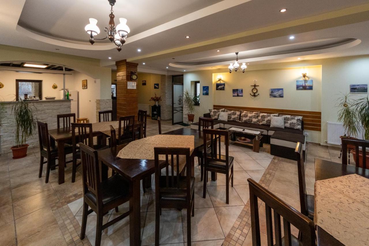Pension Master Sinaia Ngoại thất bức ảnh